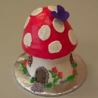 Mushroom House Made this from the giant cupcake pan