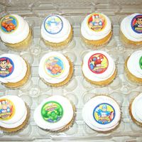 Spiderman Cupcakes Simple Spiderman Cupcakes to go with cake