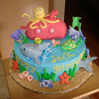 Under The Sea Cake made for my nephew ............... chocolate cake with buttercream icing. All decorations made from gum paste or fondant.