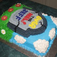 Over The Hill Take 2 Same cake different angle to show the 3D effect..... The clouds and blue sky remind me of The Simpsons....Grin....