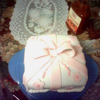 Gift_Cake_001.jpg 