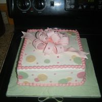Baby Shower 10 inch iced in buttercream. Fondant accents. Fondant loopy bow.