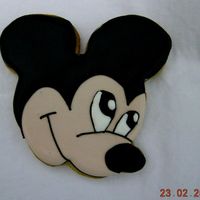 Mickey Mouse I have managed to draw Mickey Mouse with the help of our art teacher. I think it has a good resemblence to the real thing