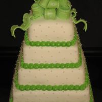 Square Pearl Wedding Cake 