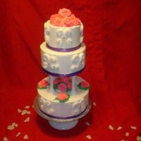 A Satisfied Vermont Bride Just wanted some feedback from a recent wedding I did this cake for! First time I used ribbon!