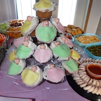 Baby Shower Cupcakes 