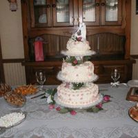 Charlies_Cake.jpg Made for the baby shower for Little Charlie Logan.