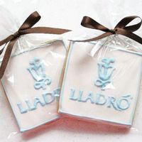 Lladro Logo Cookies Custom cookies for event signings at Lladro stores.