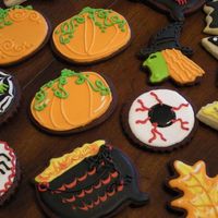 More Halloween Cookies Some more of my over 100 sugar cookies I have made in the last few days.