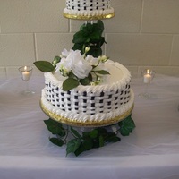 Black & White Wedding Yellow cake with lemon cream cheese filling