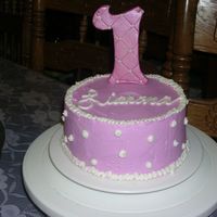 Smash Cake... Smash cake for neices birthday. Turned one and sister turned 9.