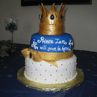 Lizet's Baby Showere Cake Crown made with gumpaste and painted with gold paint. I do not recommend the pre-made paint that they sell. It took forever for it to dry...