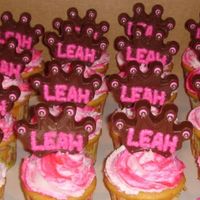 Pink Princess Cupcakes Sparkly Pink Princess cupcakes for a little girl's 3rd birthday. Added the chocolate crowns decorated with sanding sugar and silver...