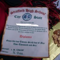 Diploma - Close Up 