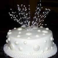 White Pearl Cake 