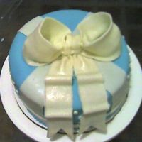 Bow And Dots Cake This is my very 1st cake. I made this cake for my husbands co-workers' going away party.