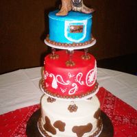 All Around Western Bottom tier is carrot cake w/ creamcheese icing, middle is strawberry with the "fresh strawberry filling" from cc with almond bc...