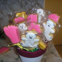 Cookie Bouquet I made this for 2 co-workers who are expecting their first child - a little girl