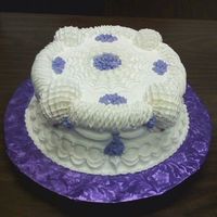 Lambeth This is a practice Lambeth cake I recently completed in a class.Thank you for looking!