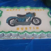 Motorcycle Cupcake Cake I had a little trouble freehanding the motorcycle, but other than that I am pleased with my second attempt at a cupcake cake!