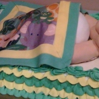 Jungle Baby Butt Another baby butt cake with the blanket matching the nursery theme.
