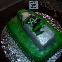 Xl Bottle My First fondant cake ever ! This is a Guatemalan Rum, called Ron Botran XL ... it's made with MMF ...