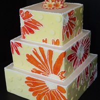 Daisies Yellow fondant sides, white fondant tops with hand painted daisies. Outlined with white royal icing. Fondant daisies on top. My attempt at...