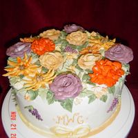 Thanksgiving Floral I FINALLY have the courage to post my first picture...This is a cake for a Thanksgiving party at my work. Almond cake with white chocolate...