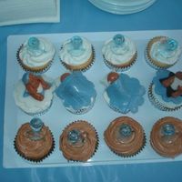 Baby_Cupcakes.jpg Fondant Babies and Blankets