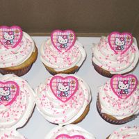 Hello Kitty Cupcakes 