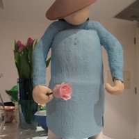 Vietnamese Lady Made using a homemade (boyfriend made) pvc piping cake bone structure. Vanilla gluten free cake and modeling chocolate. Thanks to Nefgaby...