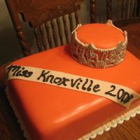 Miss Knoxville Obviously this cake was for Miss Knoxville. It was for a celebration party after the Miss Tennessee Pageant. The crown is gumpaste, royal...