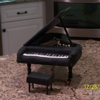 Grand Piano Yellow cake with black fondant.