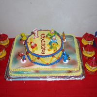 1St Birthday Cake~Sesame Street Circus I am just getting started to this cake thing and love it! This was for my daughters first bday....hope to someday have my cakes look...