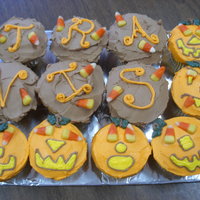 Jack-O Cupcakes 