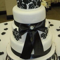 Wedding, Black/white, Stencil My first attempt at "stenciling". I love the look and was very surprised/pleased at how it came out for my first.