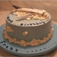 Airplane Cake This cake was for a pilot's birthday.