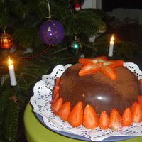 Strawberry Christmas Star! An orange strawberry chococlate dome cake for Christmas Eve.