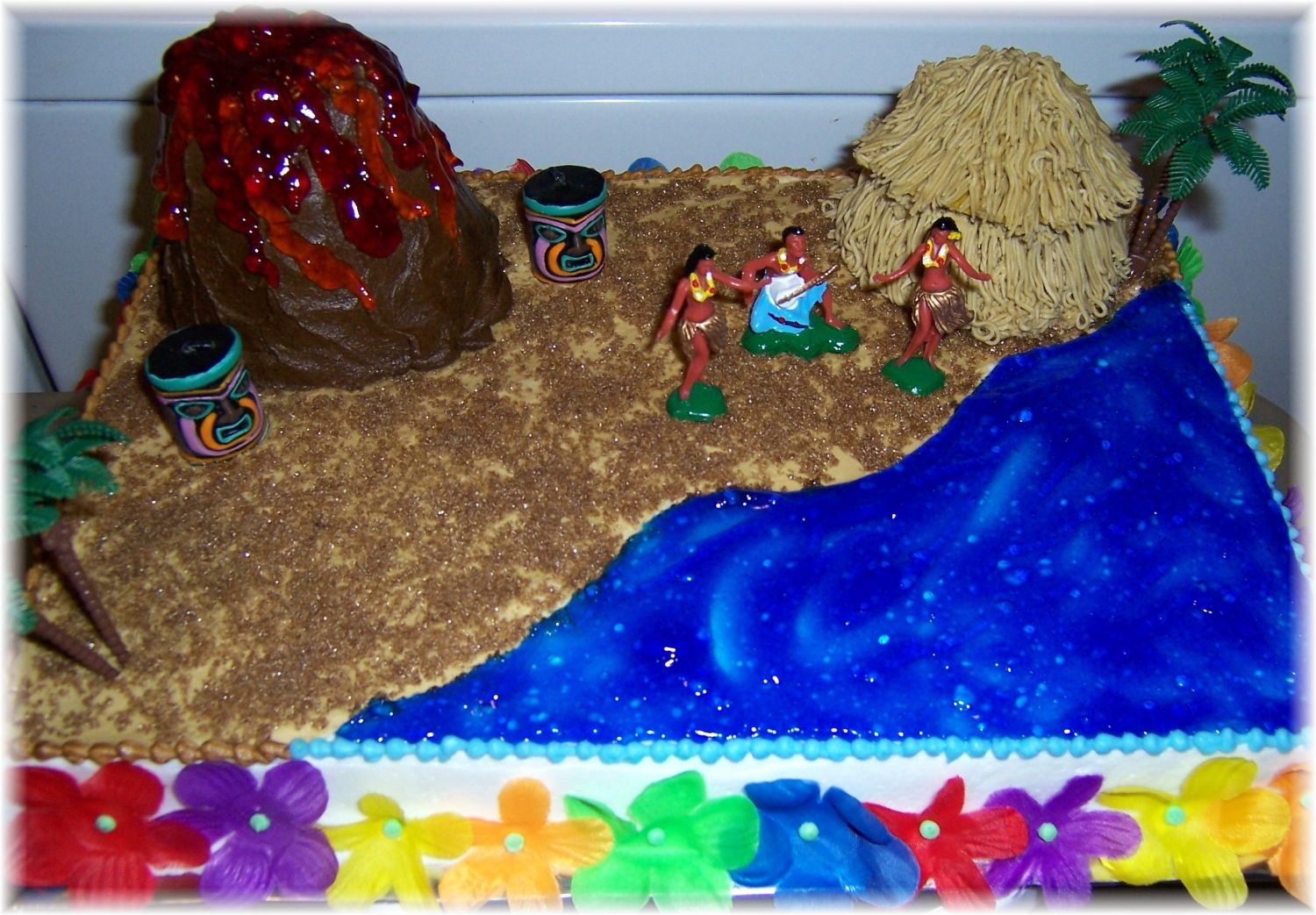 Luau Cake luau cake is bc with piping gel for the lava