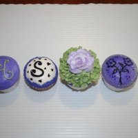 Mint Green And Lavender Cupcakes 