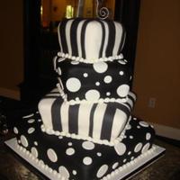 Topsy-Turvey Wedding Cake 