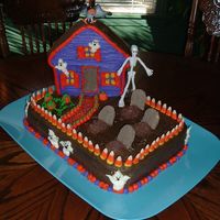 Quickie Halloween Cake Chocolate Cake with Chocolate Buttercream