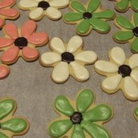 Flowers sugar cookies with Alices icing.