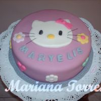 Hello Kitty Todo est&aacute; hecho con fondant!!
