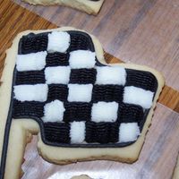 Checkered_Flag_2.jpg Not the best of them but you get the idea.