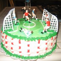 Img_2067.jpg this was my very first birthday sport team cake...buttercream.