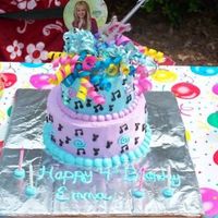 Hannah Montana I made this cake for my little girl she turned 4 on Mother's Day.
