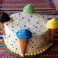 Dscf1561.jpg Yellow cake with strawberry cream cheese filling & crusting cream cheese buttercream. Thanks to CaryI for the idea.