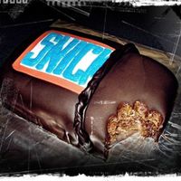 Snickers Birthday Cake hungry?? What waits?? hahahaha