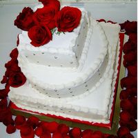 Red_Roses_Web_Cake.jpg 